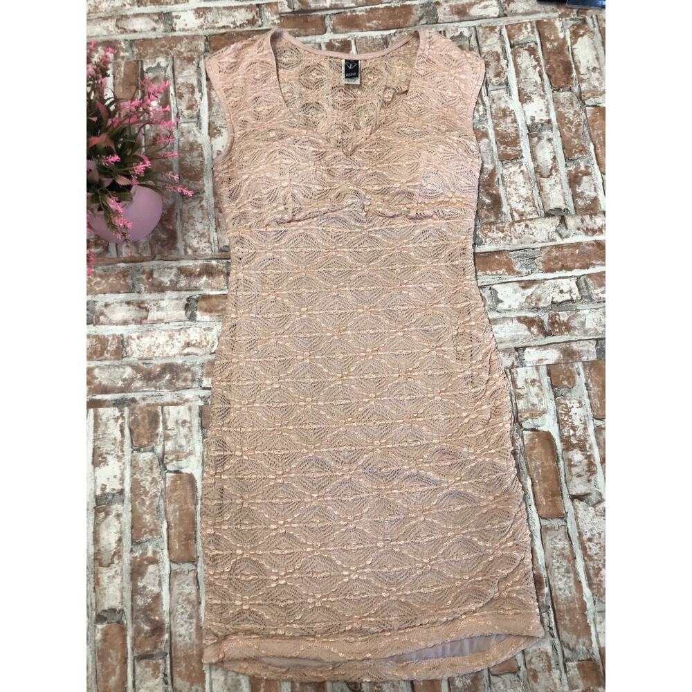 Windsor Baby Pink Romantic Sheer Floral Lace Slip Bodycon Padded Dress Size L